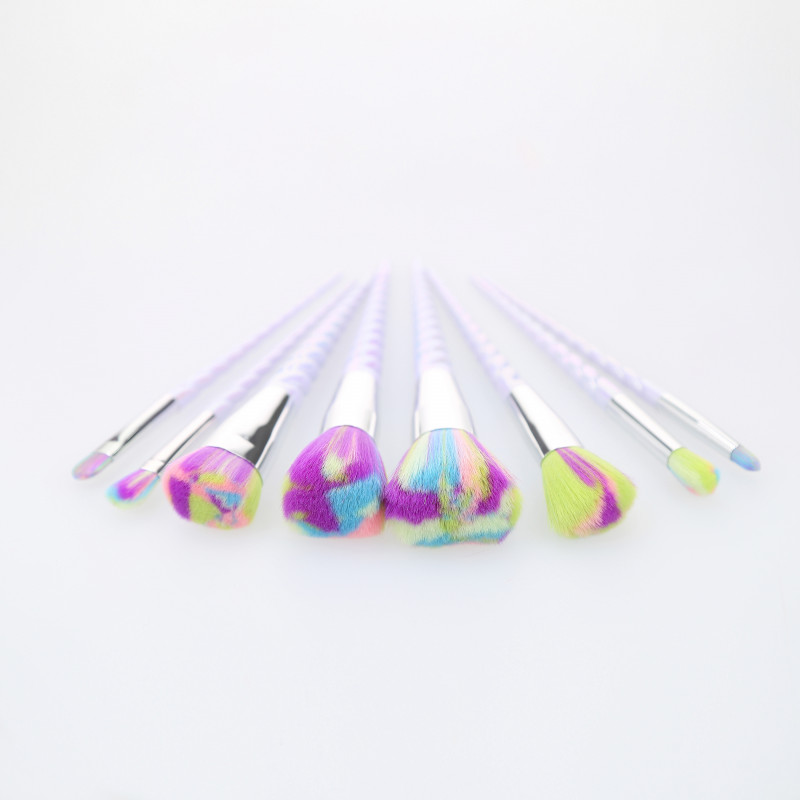 MIMO Set 8 Pinceaux A Maquillage Licorne