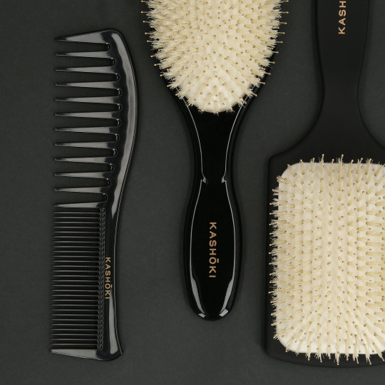 Kashōki Hasu Set de Coiffure: 1 x Brosse Démêlante, 1 x Brosse Ronde, 1 x Peigne