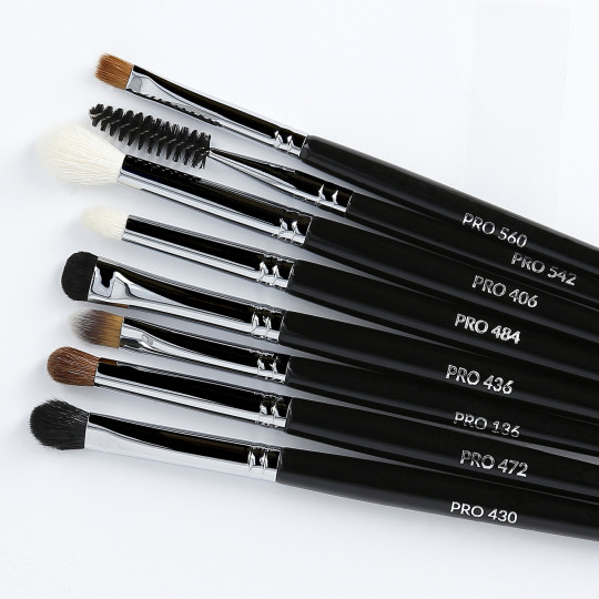 LUSSONI Smokey Eye 8 Pcs Professional Makeup Brush Set	