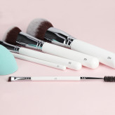 T4B ILŪ Everyday Essentials – 6-delt makeup børstesæt med svamp