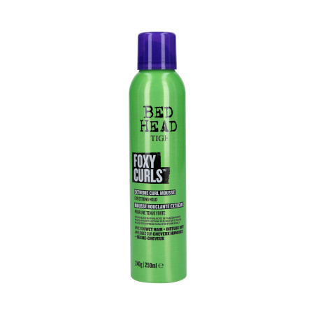 TIGI BED HEAD FOXY CURLS Mousse per capelli ricci 250ml - 1 TIGI BED HEAD FOXY CURLS Mousse per capelli ricci 250ml - 1
