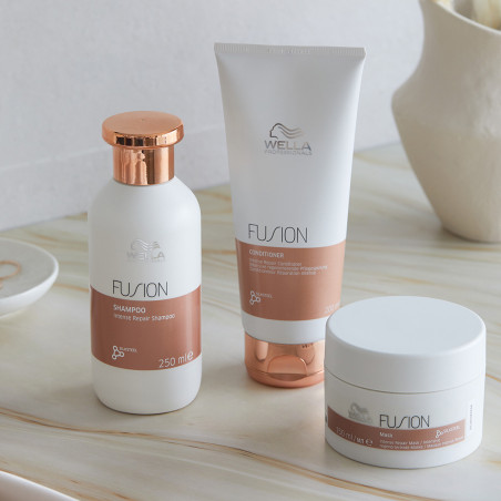 WELLA PROFESSIONALS FUSION Intense Repair Aufbau-Maske 150ml