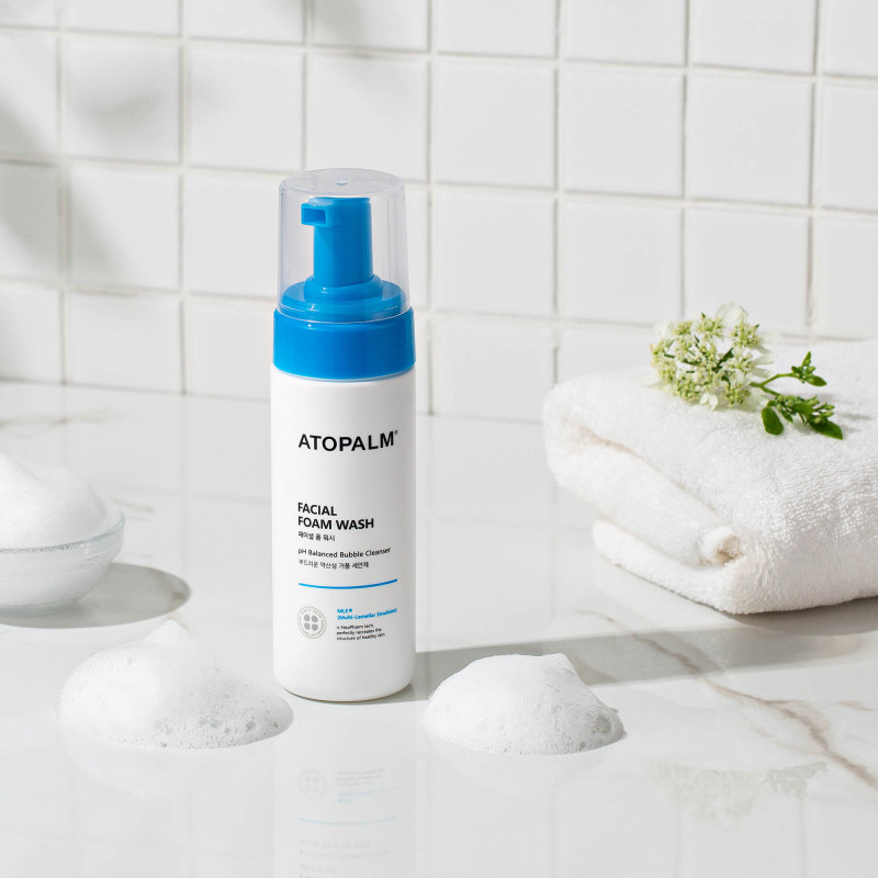 ATOPALM MLE Delikatna pianka do mycia twarzy dla skóry wrażliwej i suchej 150ml - 2